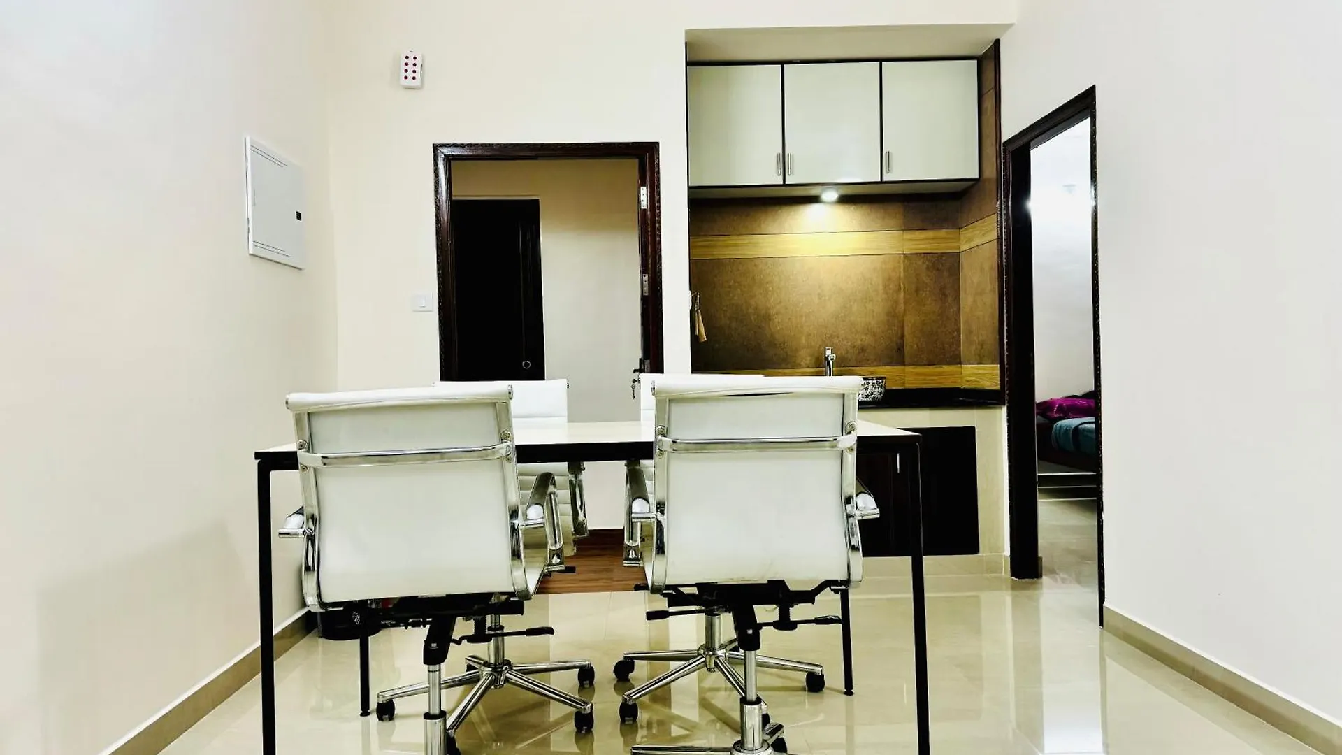 Appartamento Al-Kabeer Serene Pond Retreat Kowdiar 4Bhk Thiruvananthapuram
